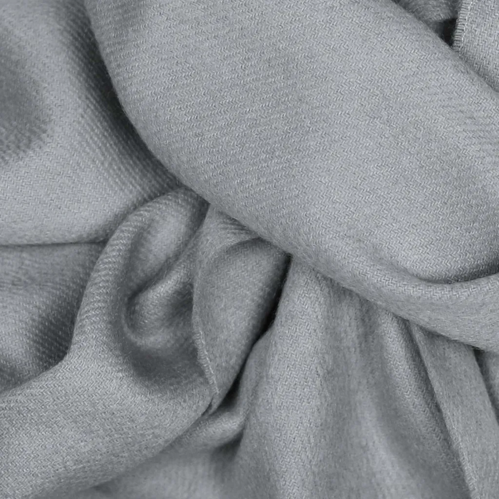joshua-ellis-dove-grey-cashmere-scarf-2.webp