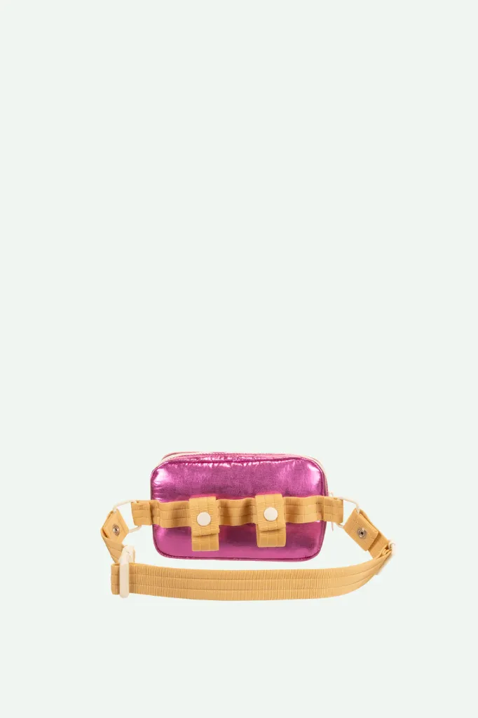 1802248-StickyLemon-bikebag-bettertogether-specialedition-metallicpink-back.jpg.webp