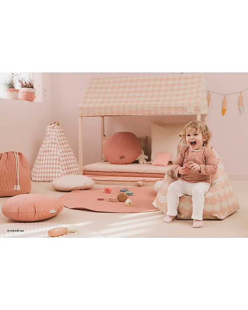 nobodinoz-kids-bean-bag-marrakech-pink-diamonds-organic-cotton-pouf_38416_zoom.webp
