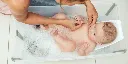 EMO_FlexiBath_TranspGreen_Newborn_1400x700.webp