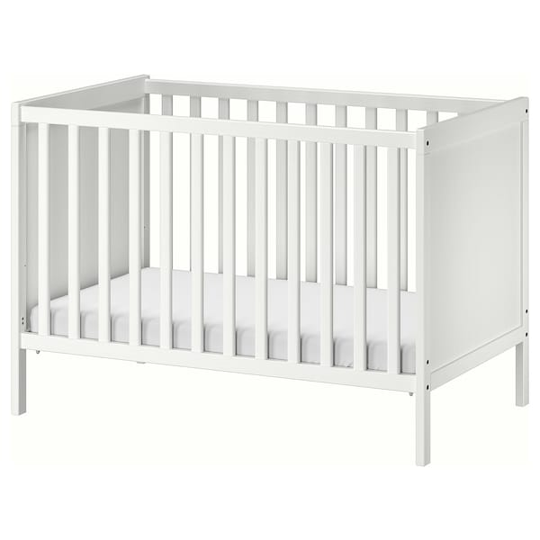 Babybed wit gelakt - Sundvik